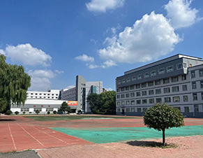 操场