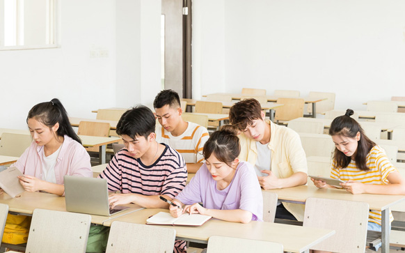 大学生