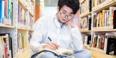 学生