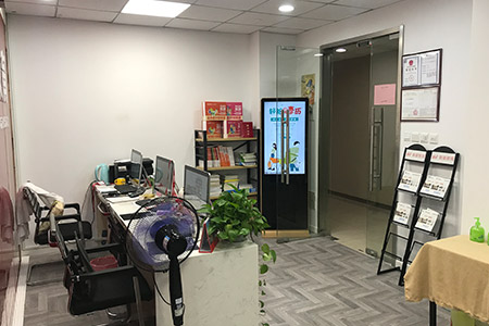 学校大厅